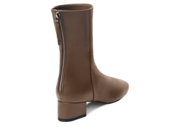 Debbie Boots in Brown Nappa