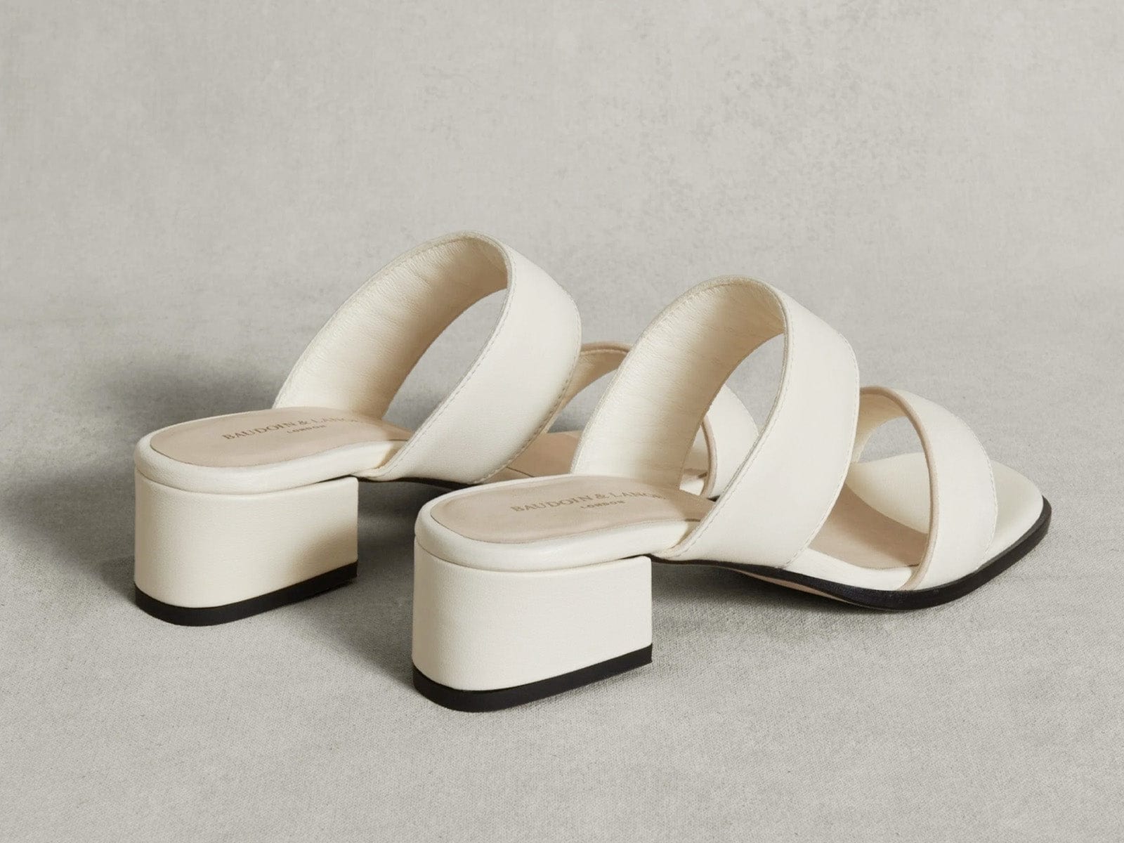 Plume Hi Sandal in Blanc Cassé Nappa