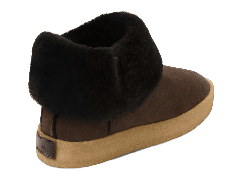 Winema Boots in Dark Brown Shearling Suede