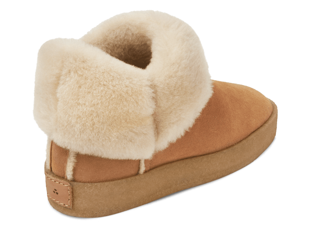 Winema Boots in Light Snuff Shearling Suede