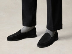 Stride Loafers in Black Glove Suede Dark Sole