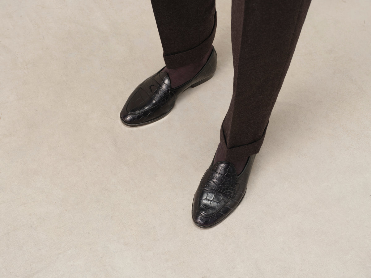Sagan Ginkgo Precious Leather Loafers in Obsidian Black Crocodile