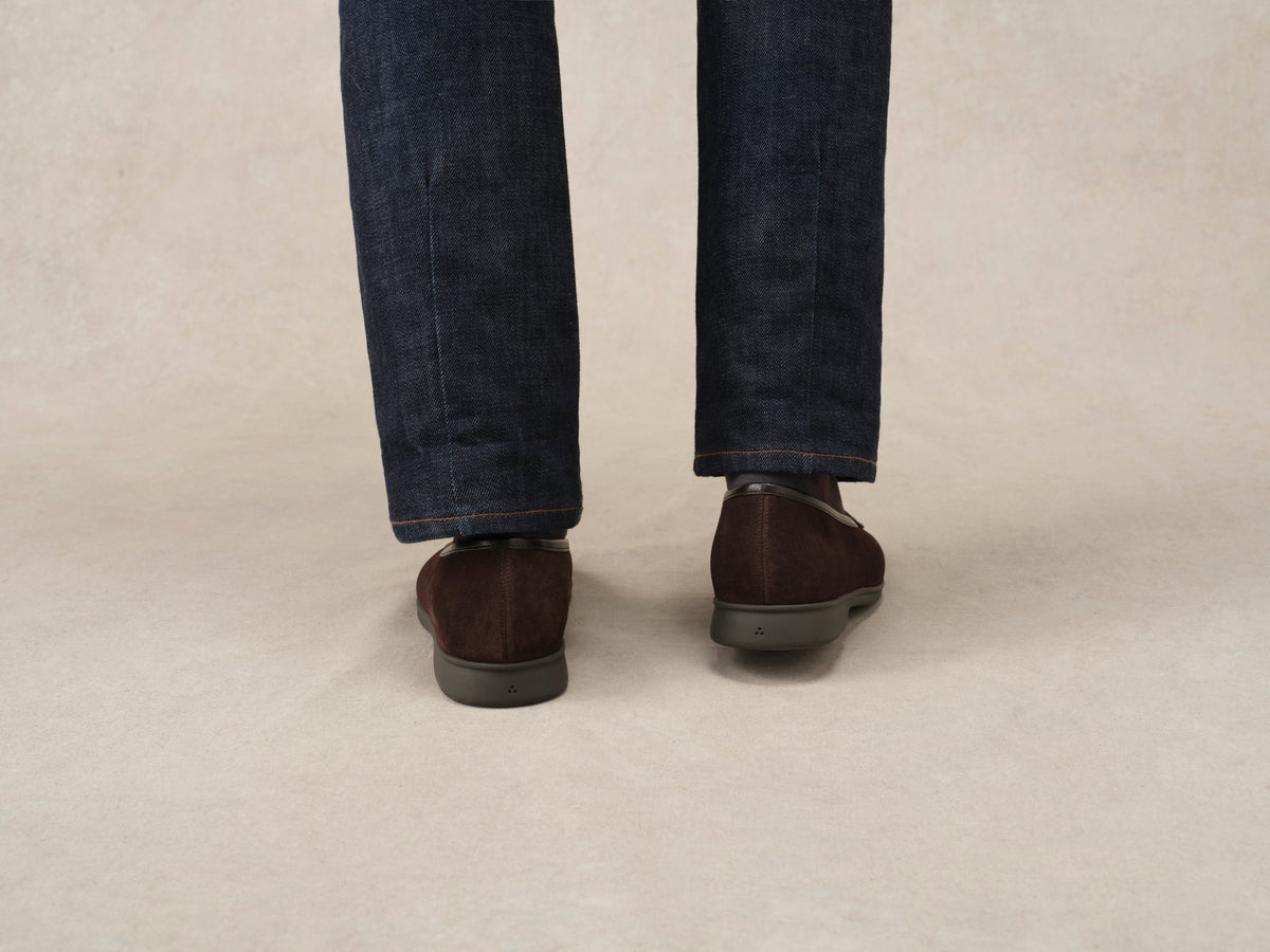 Stride Loafers in Dark Brown Glove Suede Dark Sole