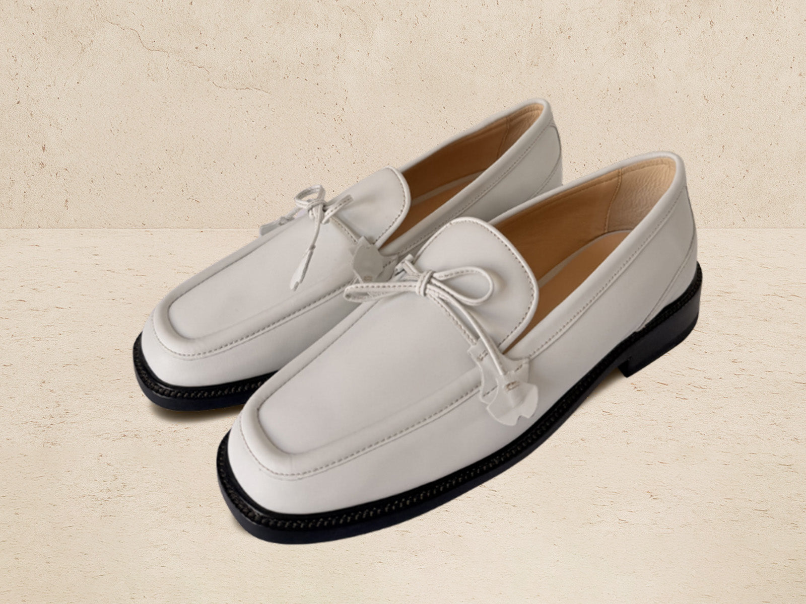 Charlotte String Apuane Bianco Leather Sole