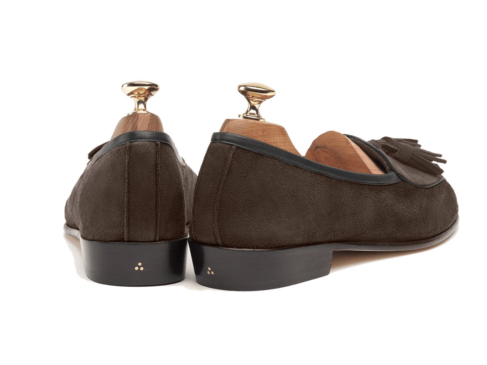 Sagan Classic Tassel Loafers in Lusitanias Dark Brown Suede
