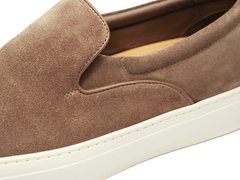 Beat Trainer in Boston Taupe Suede Natural Sole