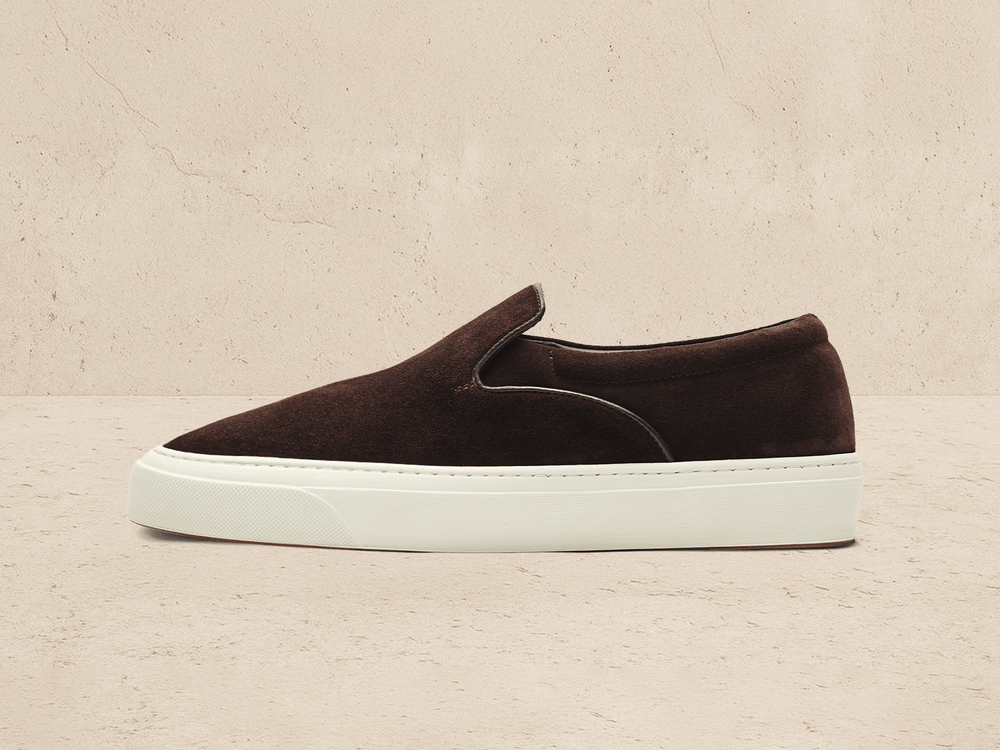 Beat Trainer in Dark Brown Suede Natural Sole