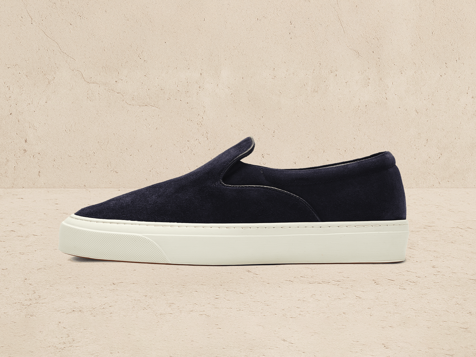 Beat Trainer in Midnight Navy Suede Natural Sole