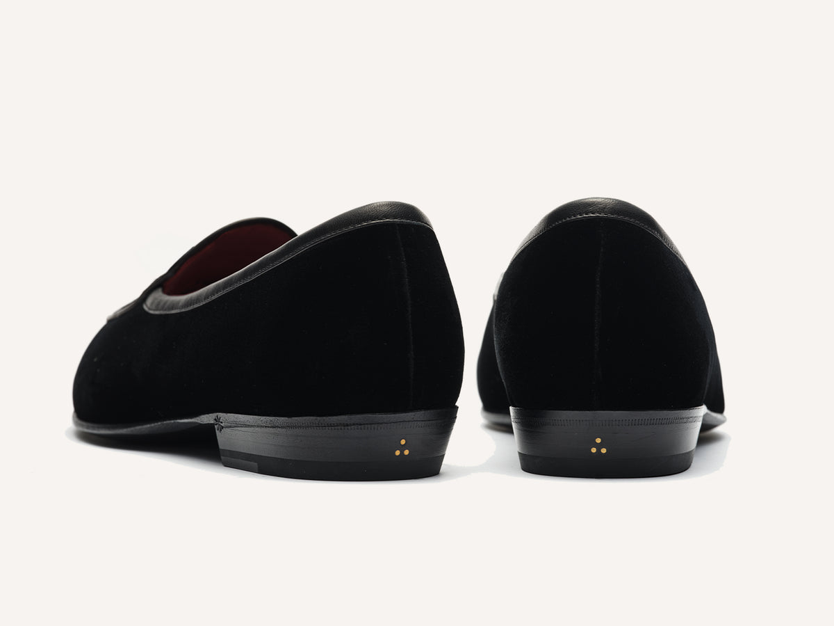 Sagan Opera Bow in Black Velvet and Gros Grain