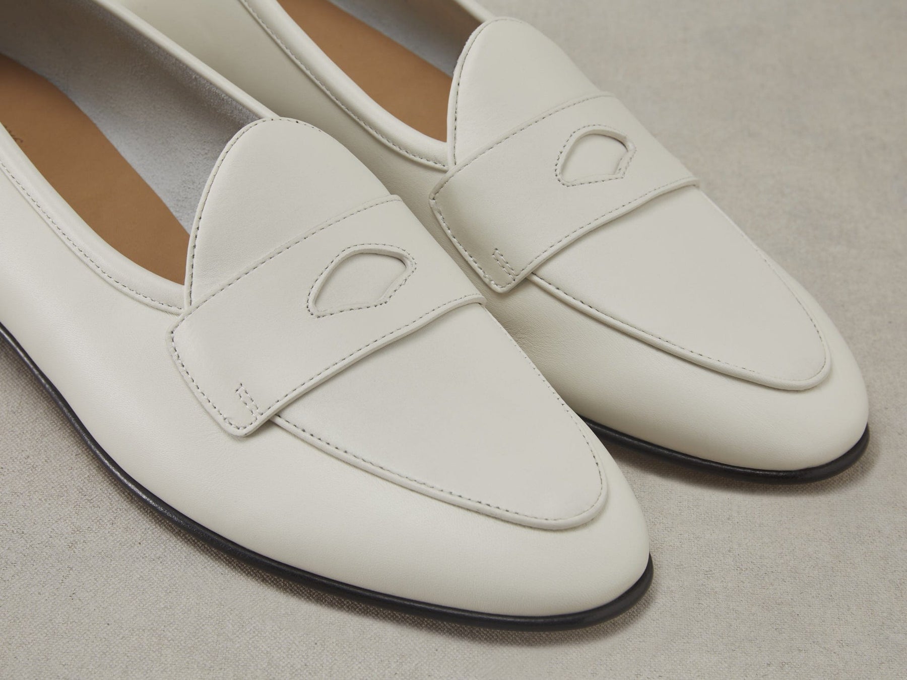 Sagan Classic Ginkgo in Blanc Casse Drape Calf
