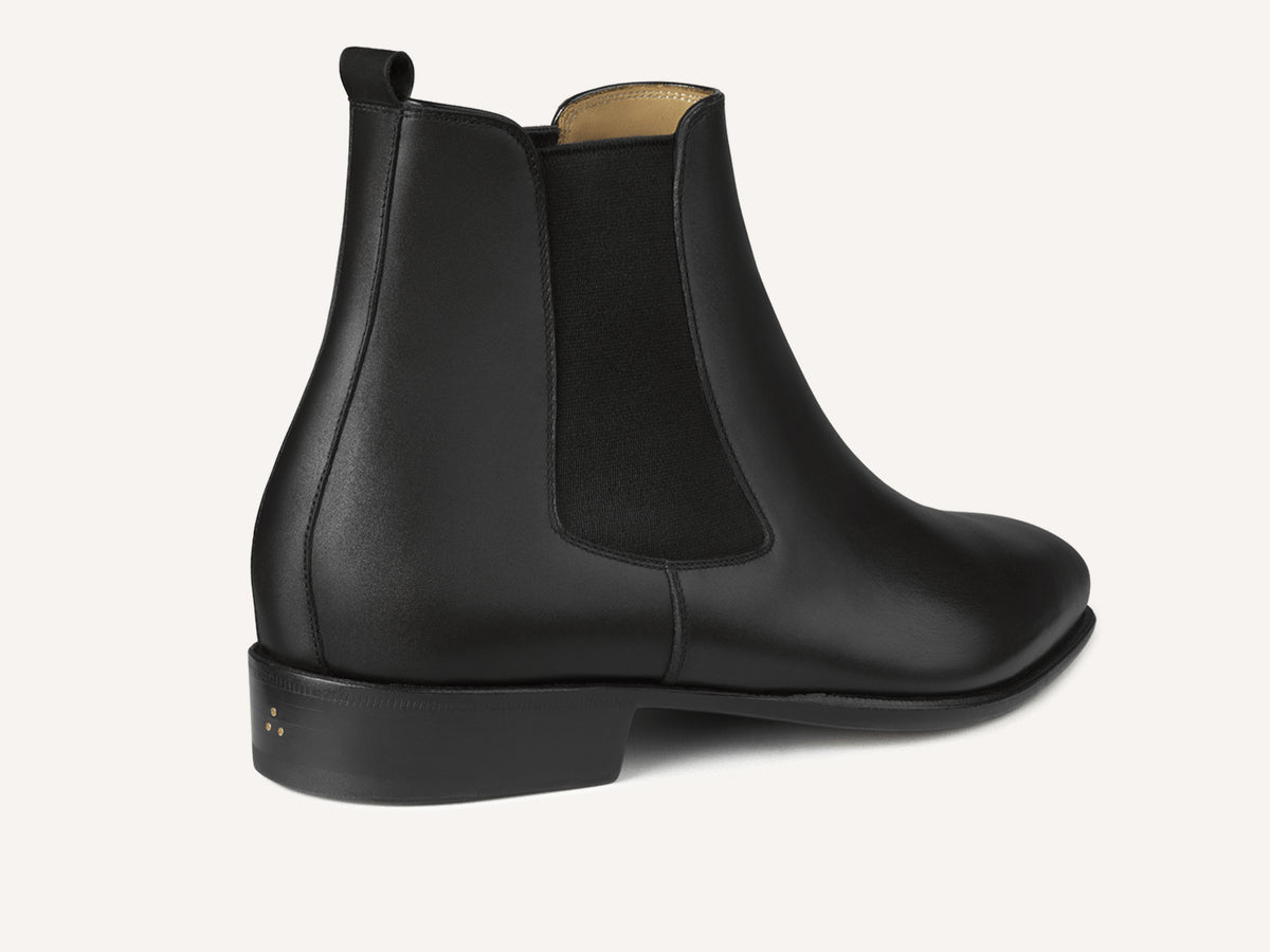 Hicks Chelsea Boots in Black Calf