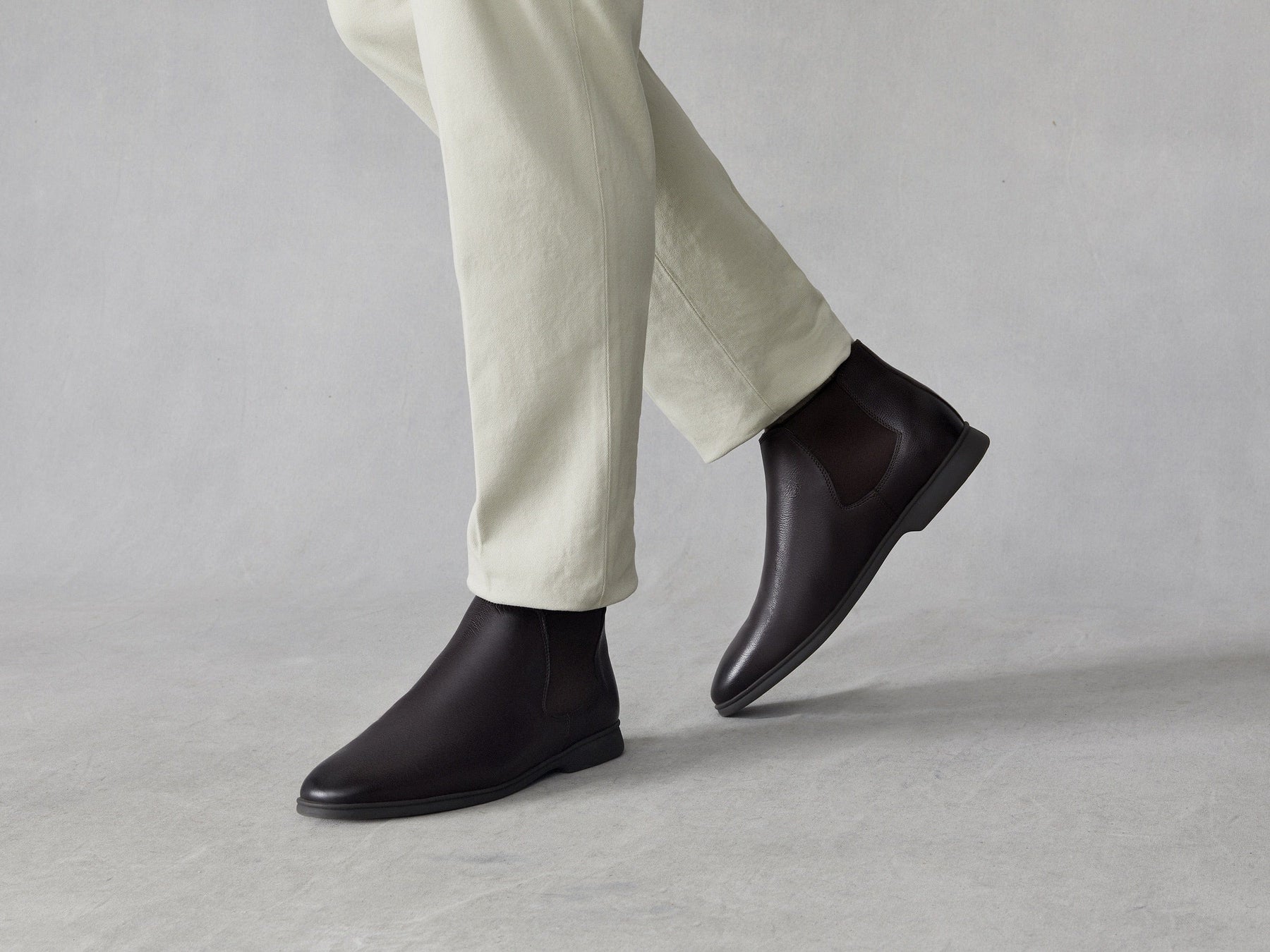 Rover Boots in Dark Brown Grain Calf with Shearling Lining