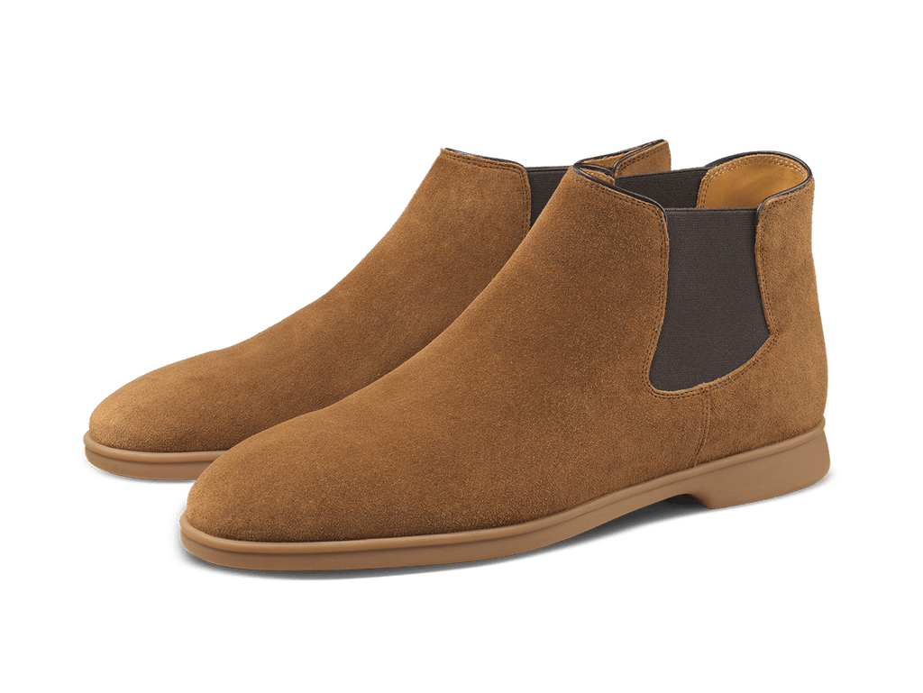 Rover Boots in Earth Glove Suede Caramel Sole