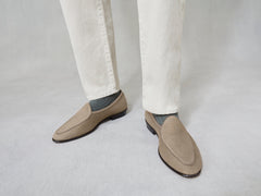 Sagan Classic Loafers in Greige Asteria Suede