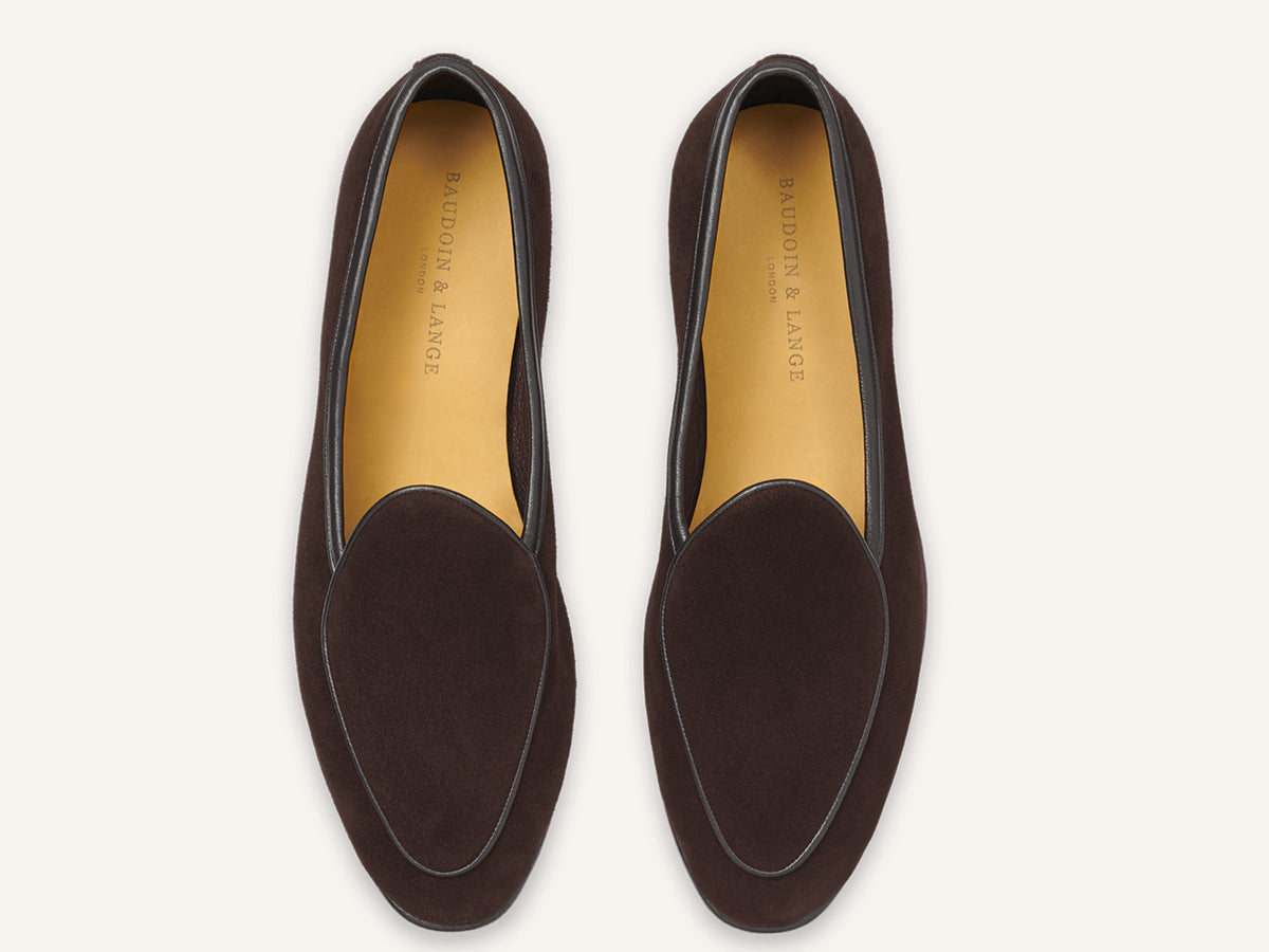 Sagan Classic Loafers in Lusitanias Dark Brown Asteria Suede