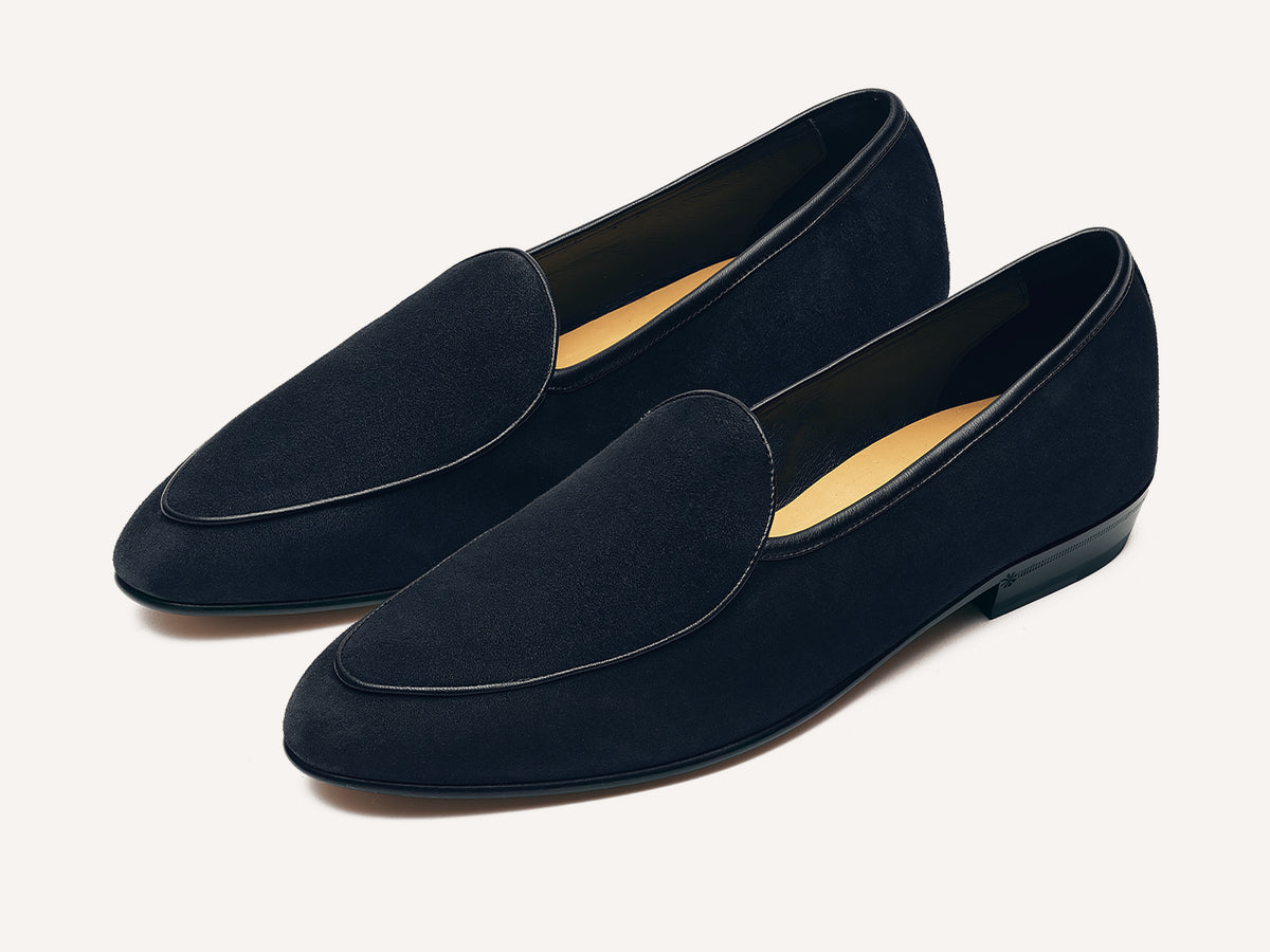 Sagan Classic Loafers in Midnight Navy Asteria Suede