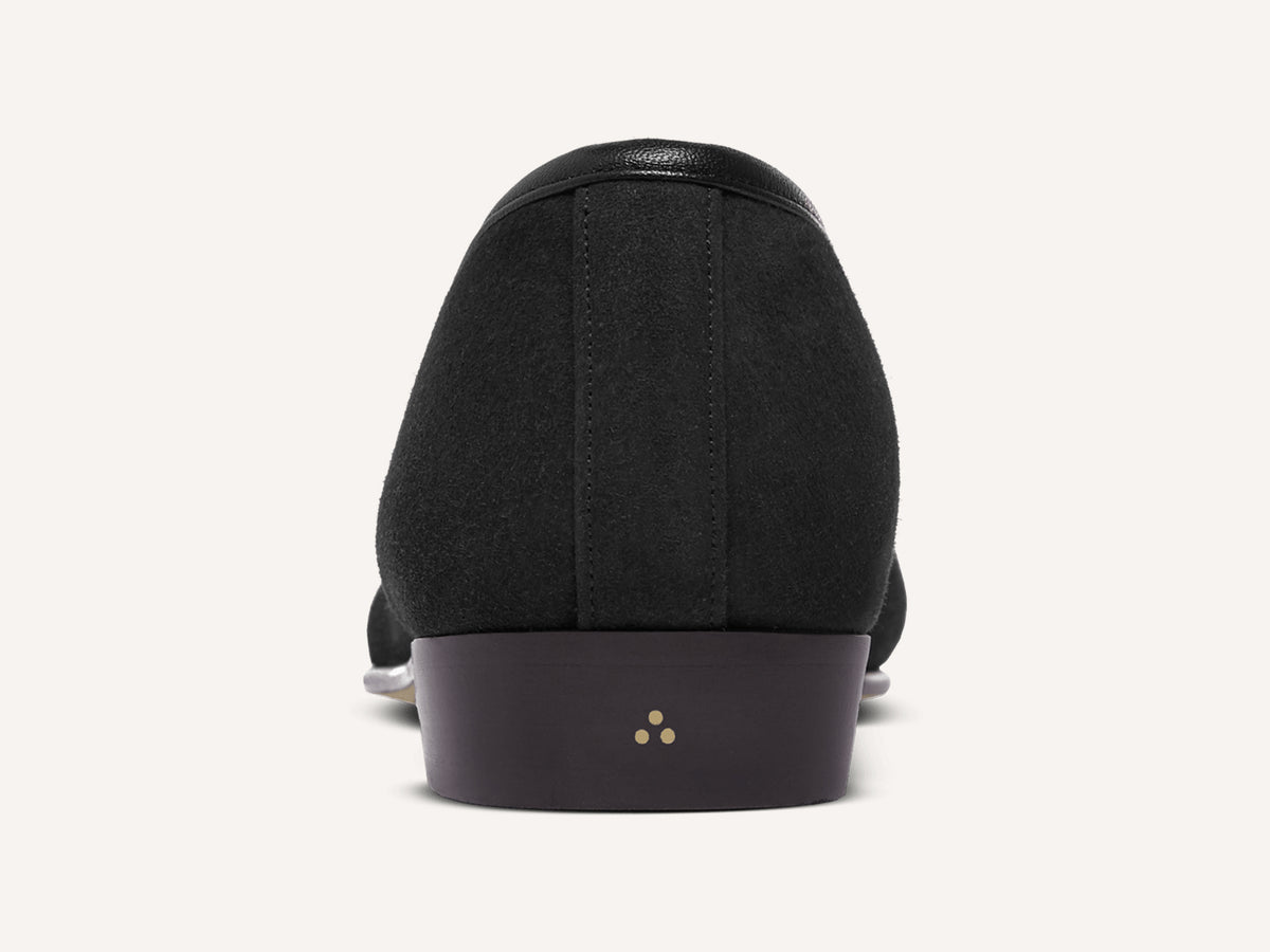 Sagan Classic Loafers in Obsidian Black Asteria Suede