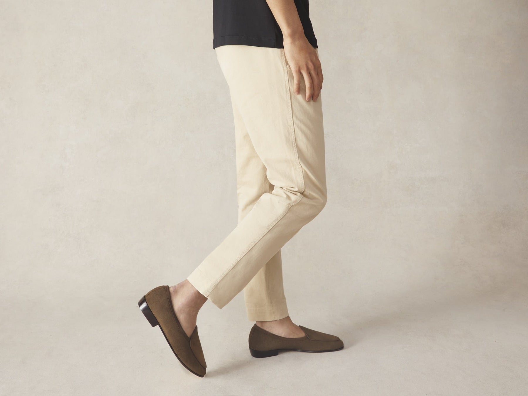 Sagan Classic Loafers in Olivine Green Asteria Suede
