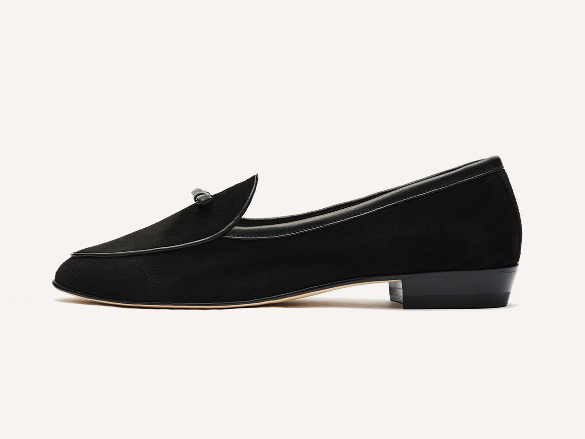 Sagan Bow in Black Asteria Suede