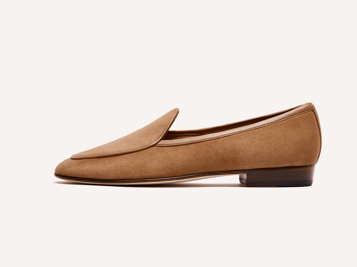 Sagan Classic Loafers in Alezan Asteria Suede