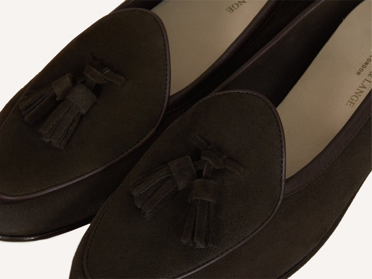 Sagan Classic Tassel Loafers in Lusitanias Dark Brown Asteria Suede