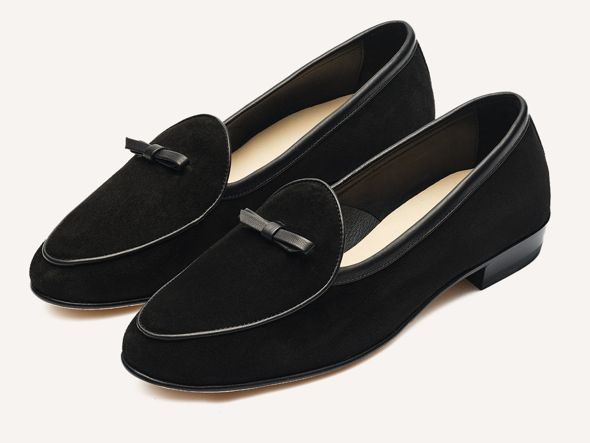 Sagan Bow in Black Asteria Suede