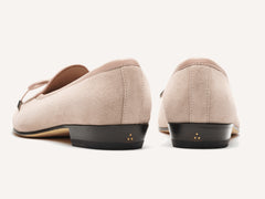 Sagan String Charm in Albâtre Asteria Suede