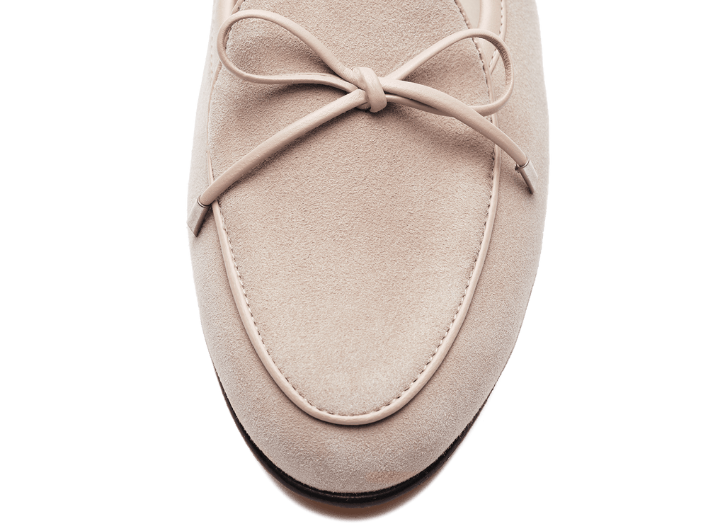 Sagan String Charm in Albâtre Asteria Suede