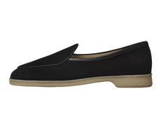 Stride Loafers in Black Glove Suede Natural Sole