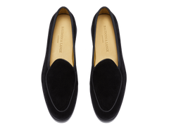 Stride Loafers in Black Glove Suede Dark Sole
