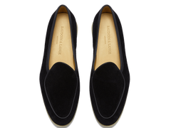 Stride Loafers in Black Glove Suede Natural Sole