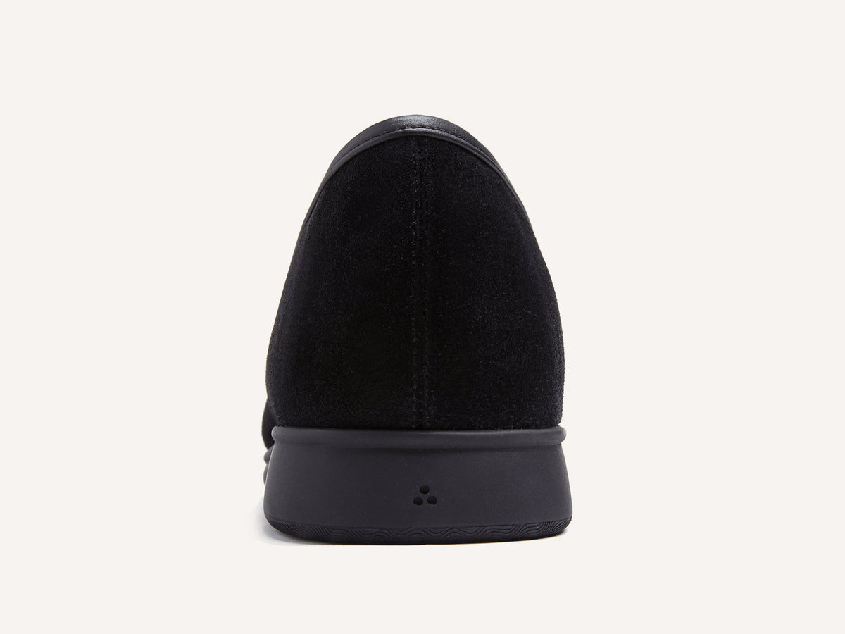 Stride Loafers in Black Glove Suede Dark Sole