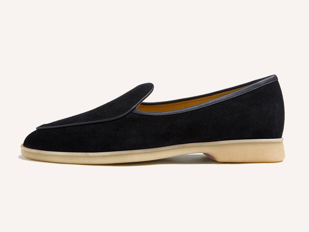 Stride Loafers in Black Glove Suede Natural Sole