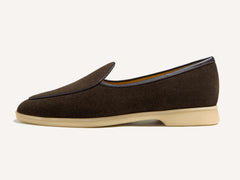 Stride Loafers in Dark Brown Glove Suede Natural Sole