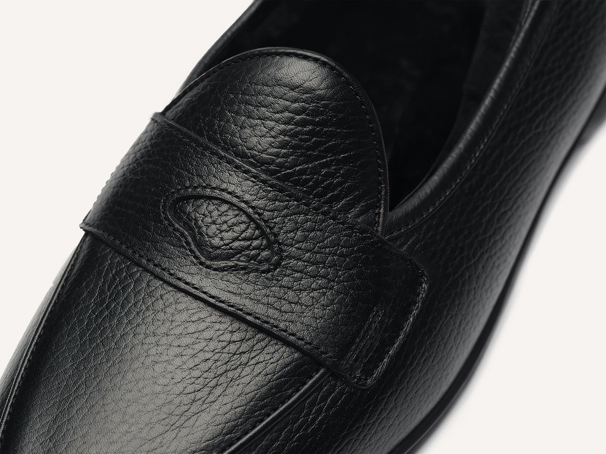 Stride Penny Loafers in Black Moorland Calf with Shearling Lining