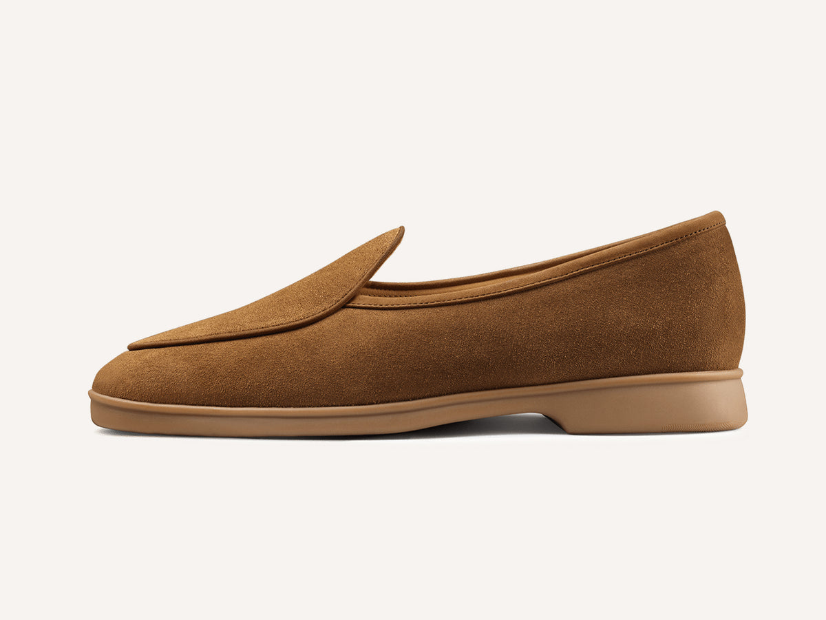 Stride Loafers in Earth Glove Suede Caramel Sole