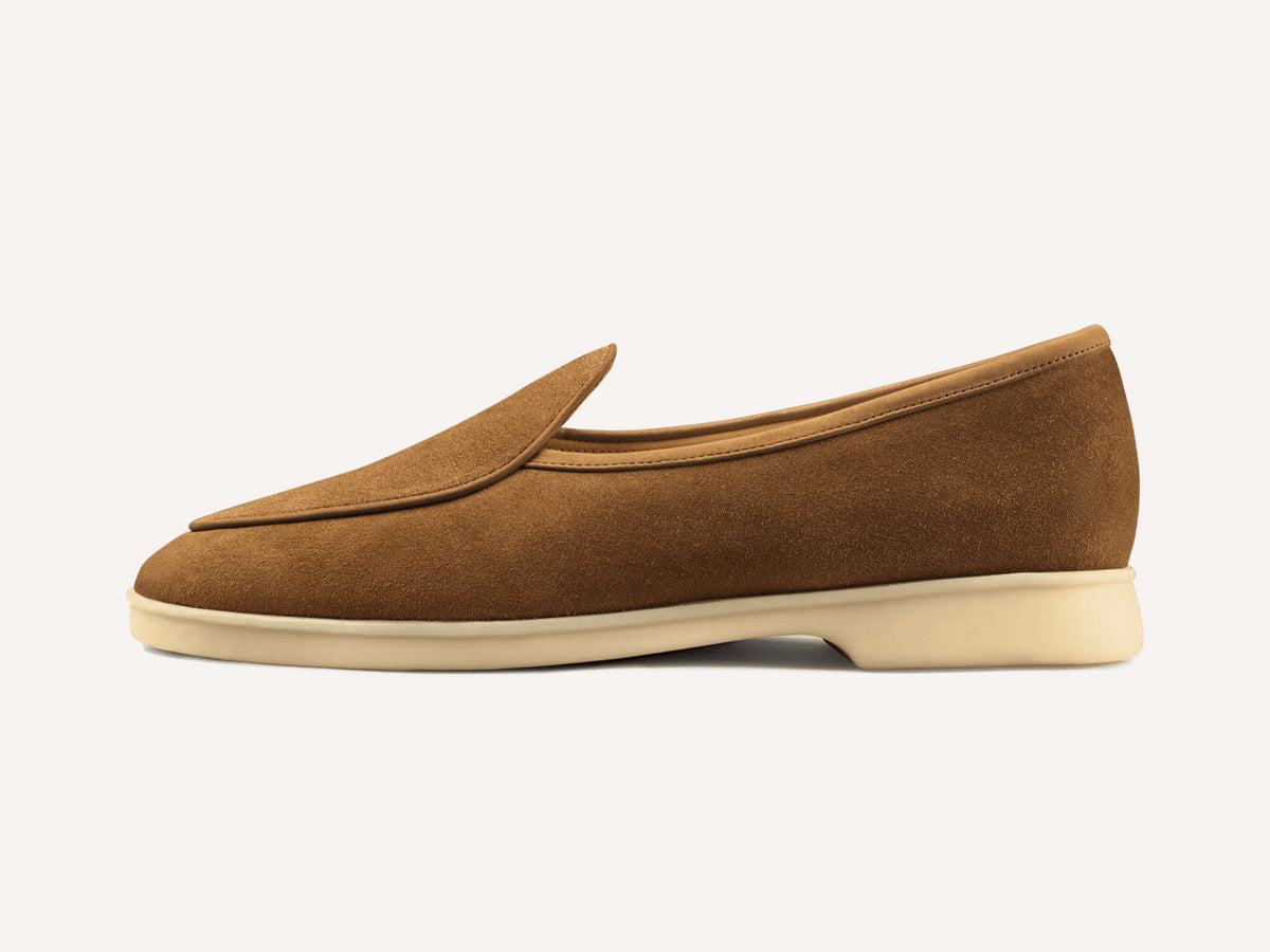 Stride Loafers in Earth Glove Suede Natural Sole