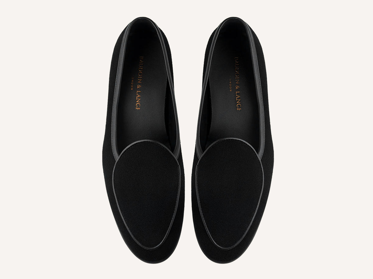 Stride Loafers in Black Glove Suede Dark Sole