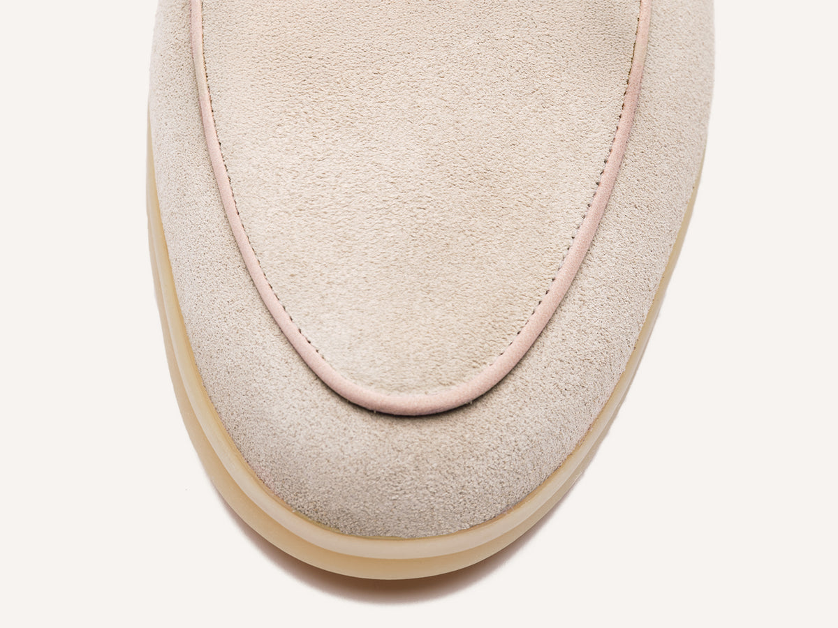 Stride Loafers in Argile Nude Suede Natural Sole