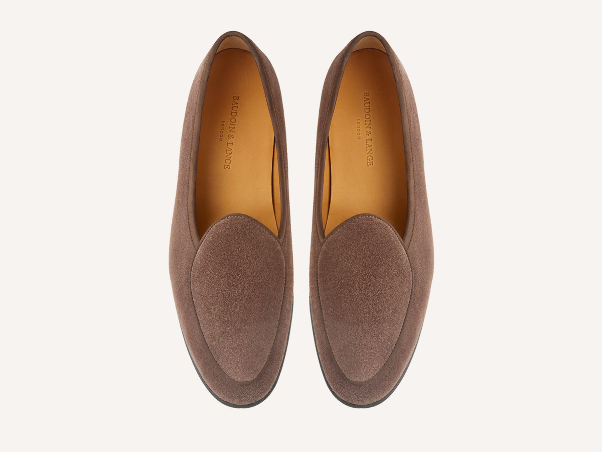 Stride Loafers in Deep Taupe Suede Dark Sole