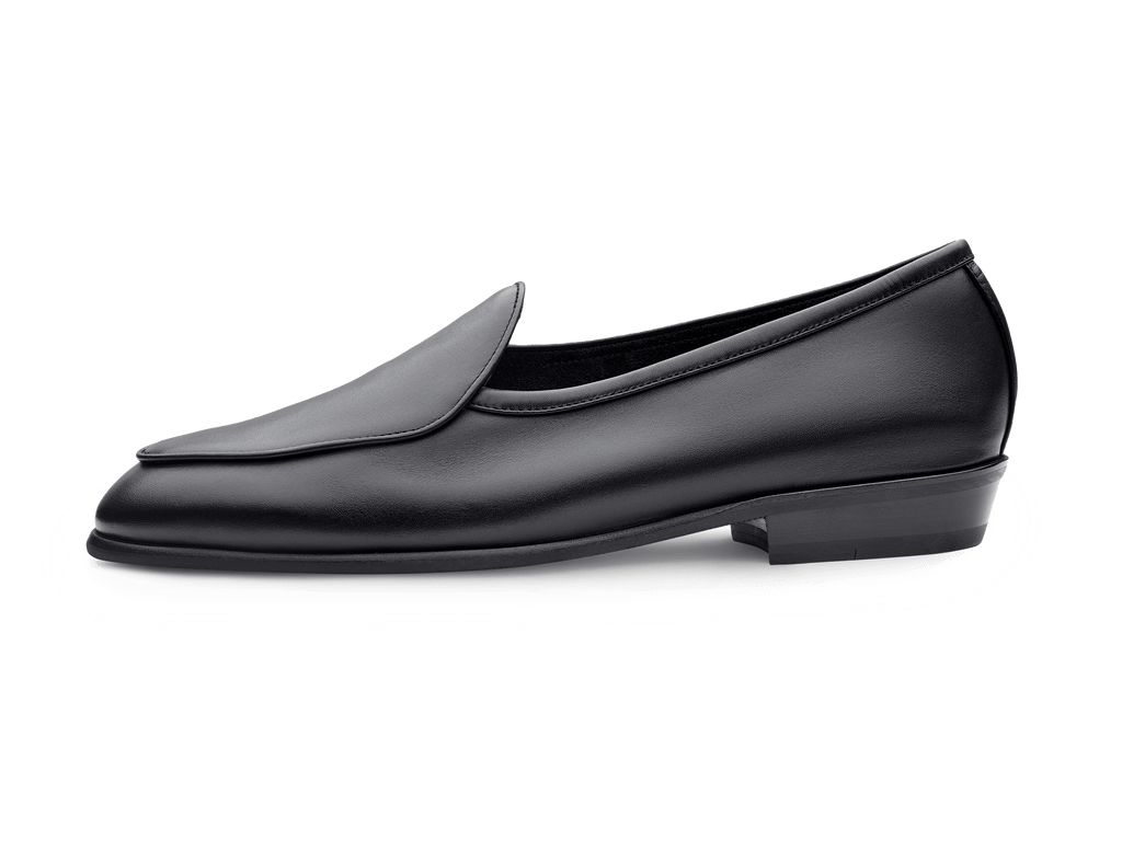 Sagan Classic Loafers in Black Drape Calf with Rubber Sole