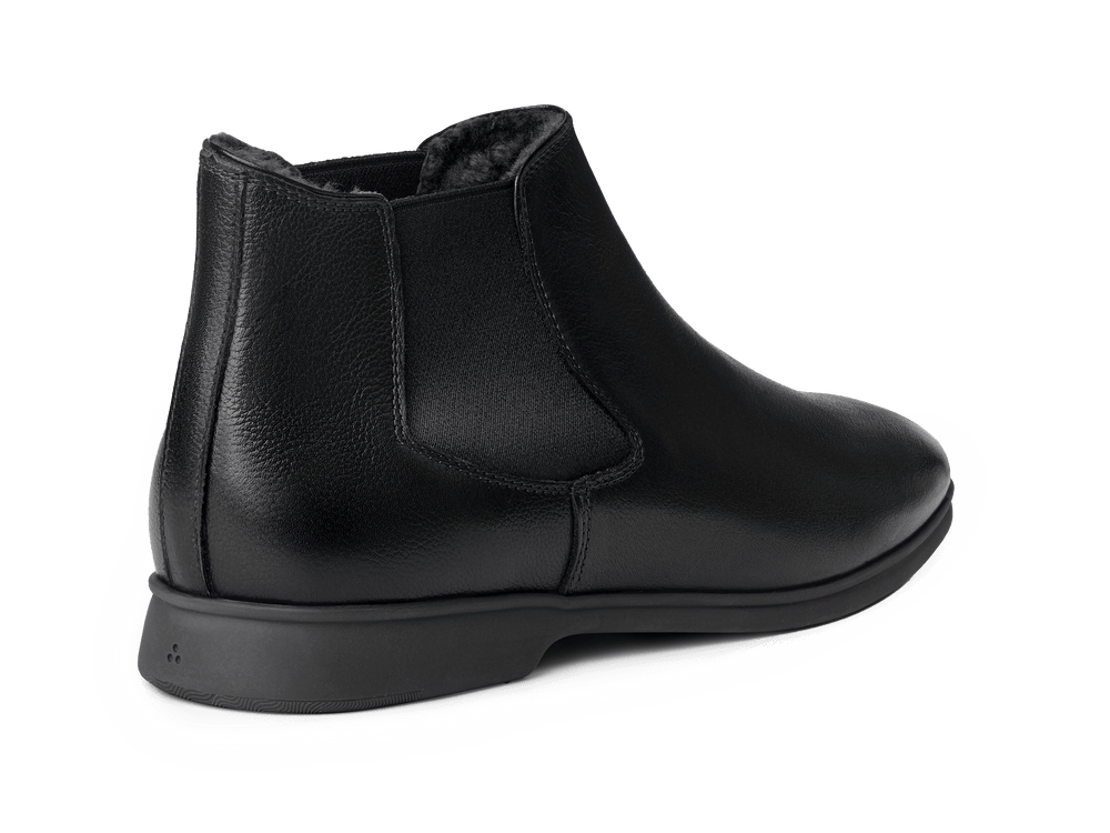 Rover Boots in Black Grain Calf with Shearling Lining