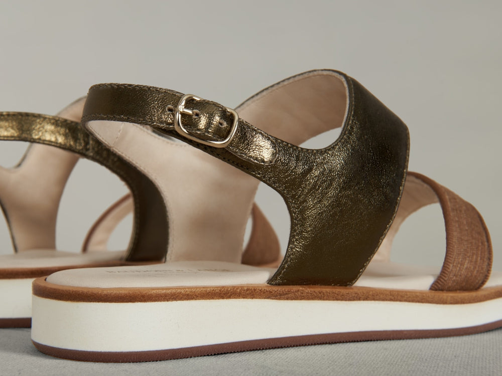 Nuage Sandal in Sirocco Silk and Metal Nappa
