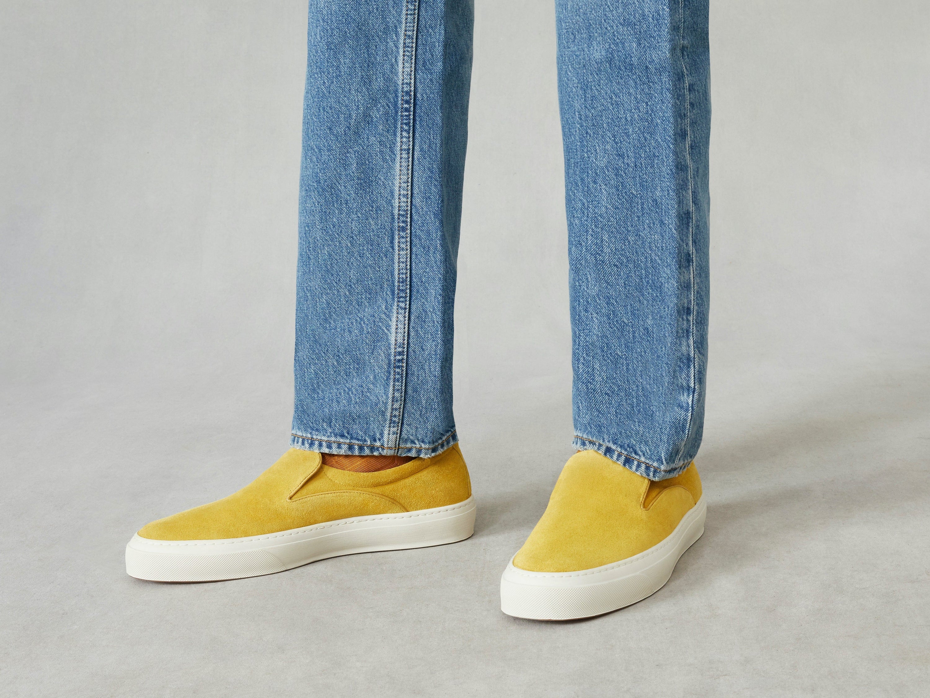 Beat Trainer in Cornmeal Yellow Glove Suede