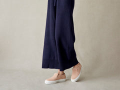 Beat Trainer in Poudre Glove Suede