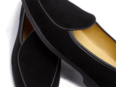 Stride Loafers in Black Glove Suede Dark Sole