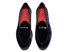 Sagan Bow in Midnight Navy Velvet